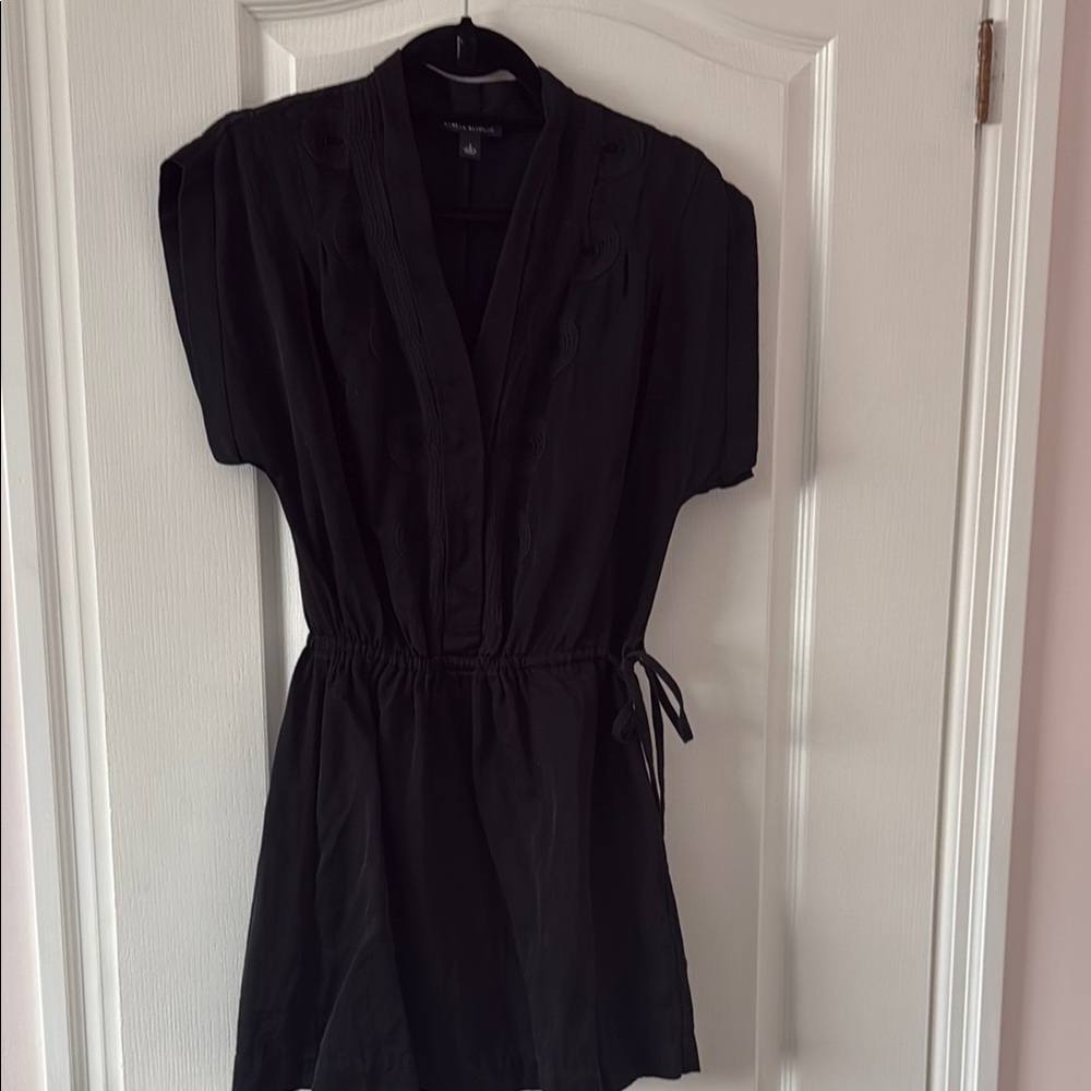 Black Short Sleeve silk/cotton Banana Republic dress size 2